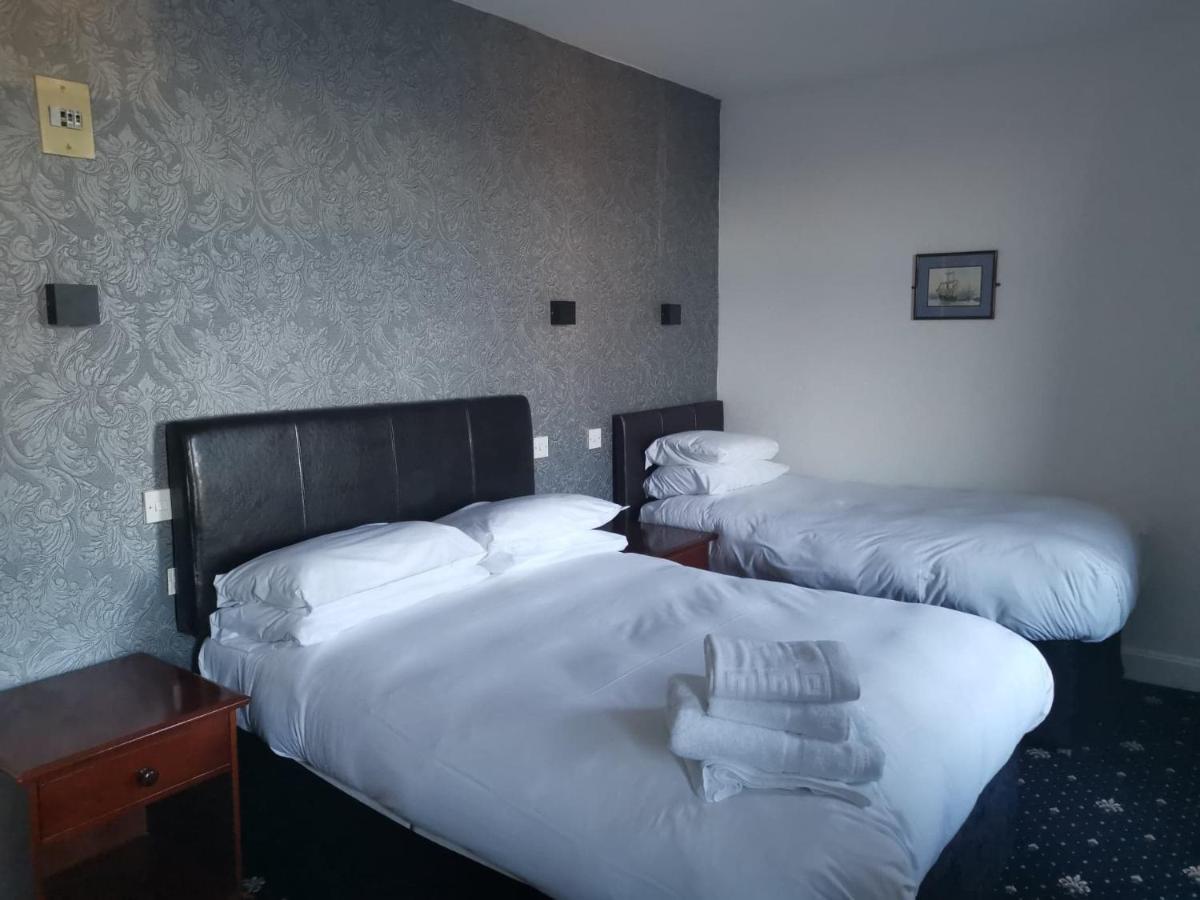 มารีน โฮเทล Hotel บัคคี ภายนอก รูปภาพ